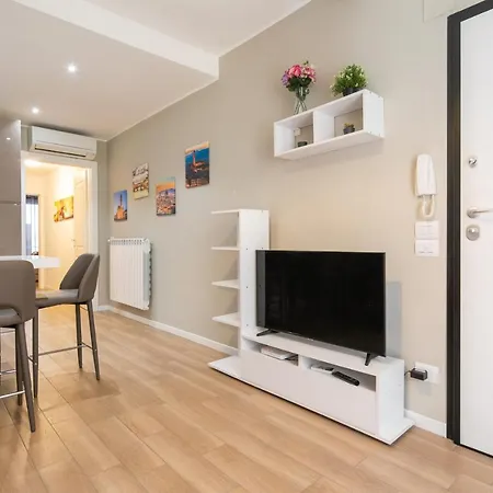 Pepi Modern By Mmega Apartment *