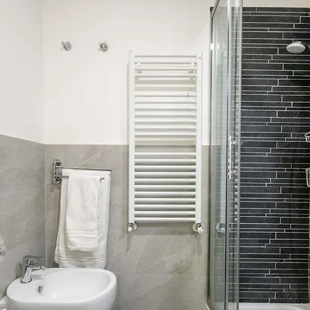 Pepi Modern By Mmega Apartment